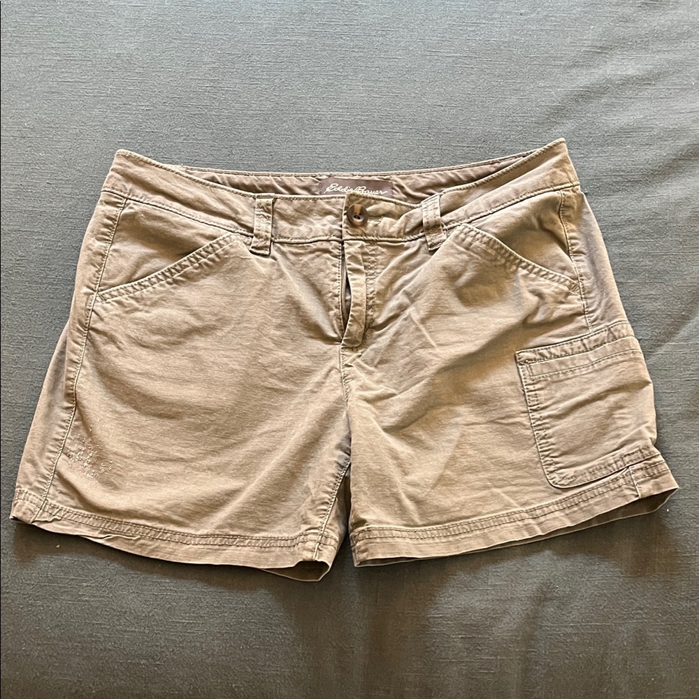 Eddie Bauer Women's Green Cargo Shorts